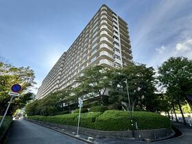 ジャルダン宝塚中山台２番館Ｂ棟