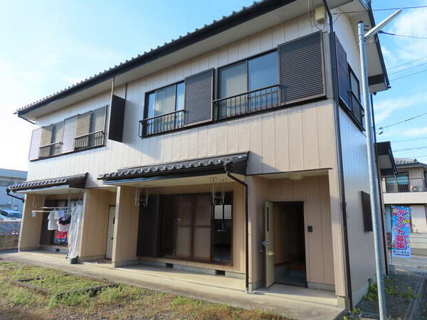 detached 埼玉県北本市宮内１丁目

地図を見る