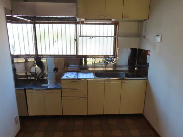 detached 埼玉県北本市宮内１丁目
地図を見る