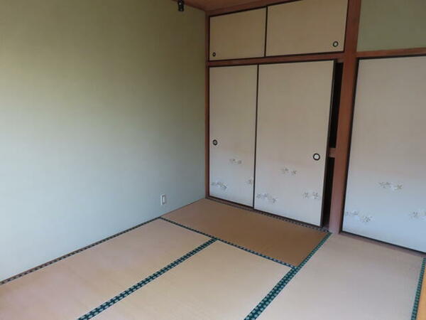 detached 埼玉県北本市宮内１丁目

地図を見る