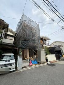 大阪府池田市鉢塚３丁目