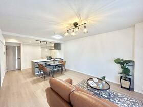 福岡県福岡市東区原田４丁目