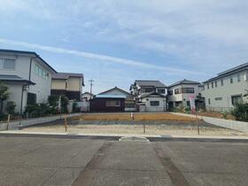 愛知県春日井市東野町西３丁目