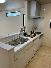 千葉県千葉市美浜区磯辺１丁目