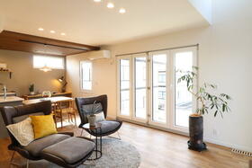 岩手県滝沢市葉の木沢山