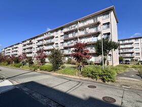 兵庫県川西市清和台東４丁目