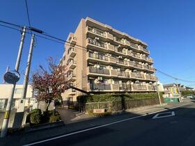 静岡県藤枝市高洲１丁目