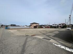 富山県高岡市戸出町３丁目