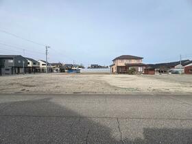 富山県高岡市戸出町３丁目