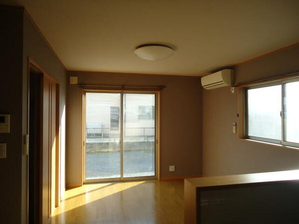 apartment 宮城県遠田郡涌谷町字田町裏
田町裏の賃貸情報を見る
物件地図