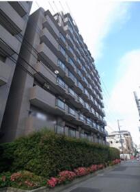 東京都新宿区上落合１丁目