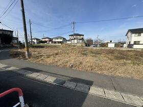 秋田県秋田市飯島字長山下