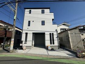 埼玉県三郷市彦川戸１丁目