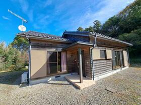 千葉県南房総市平久里下