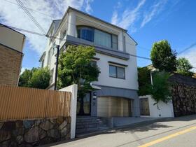 兵庫県芦屋市山手町