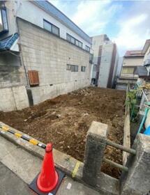 東京都中野区中央１丁目