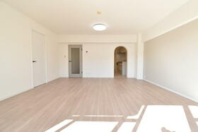 東急ドエル名谷つつじが丘ビレジ1号棟