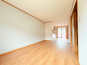 京都府京都市山科区小山中島町