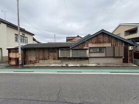 愛知県西尾市平坂町細出