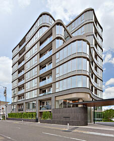 愛知県名古屋市千種区山門町１丁目