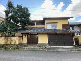 石川県金沢市長坂３丁目