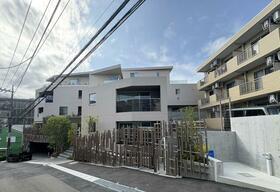 バースシティ・ザ・マーク鷺沼