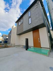 神奈川県愛甲郡愛川町中津