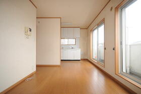 東京都八王子市散田町２丁目