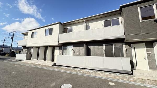 apartment 宮城県気仙沼市岩月宝ヶ沢
岩月宝ケ沢の賃貸情報を見る
物件地図