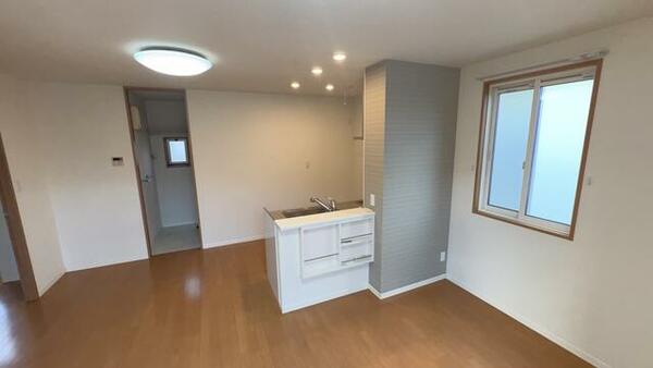 apartment 宮城県気仙沼市岩月宝ヶ沢
岩月宝ケ沢の賃貸情報を見る
物件地図