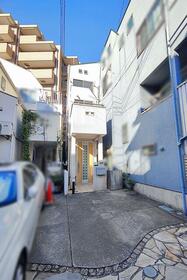 東京都品川区東五反田１丁目