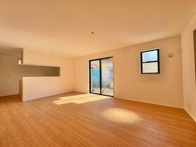 神奈川県横浜市青葉区市ケ尾町