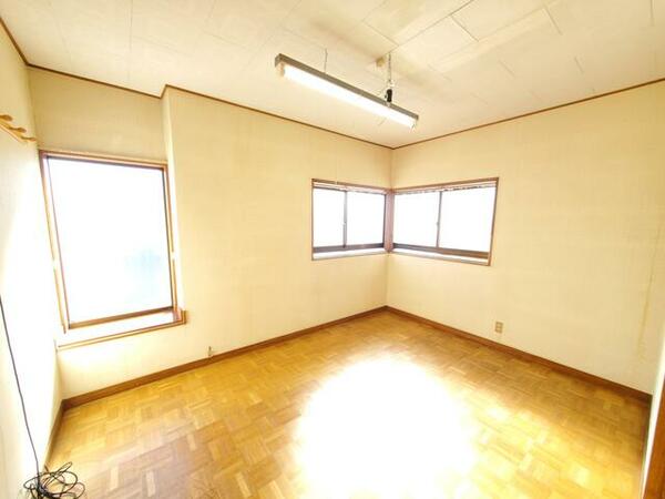 detached 埼玉県大里郡寄居町大字桜沢
地図を見る