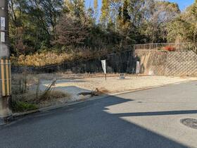 奈良県北葛城郡上牧町片岡台１丁目