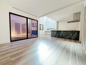 東京都町田市鶴川４丁目