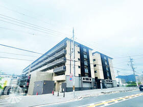 プレサンスレジェンド六地蔵