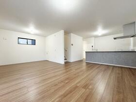 千葉県流山市東初石１丁目