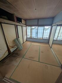 山形県米沢市堀川町