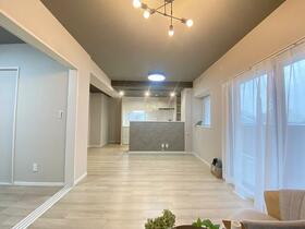 ギャラリーコート塚本（リフォーム完成／南西角住戸／当社販売窓口）