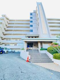 ブロッサム高峰