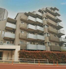 東京都港区六本木７丁目