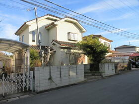 兵庫県三木市志染町東自由が丘２丁目