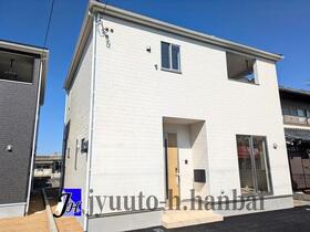 奈良県大和郡山市小泉町