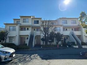 神奈川県伊勢原市高森