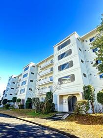 虹ケ丘団地１−１５号棟