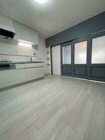 京都府京都市右京区西院西貝川町