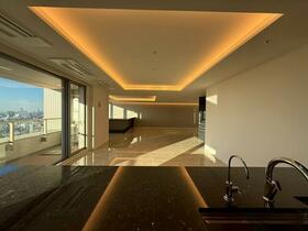 東京都港区高輪１丁目