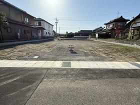 岐阜県羽島市竹鼻町狐穴