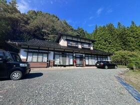 岩手県遠野市綾織町新里１０地割