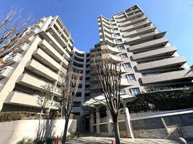 東京都渋谷区幡ヶ谷３丁目